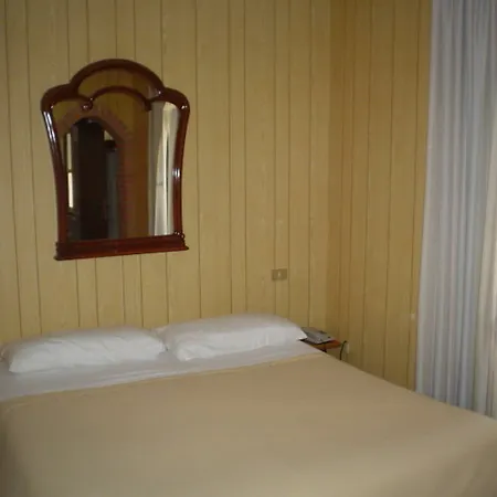 Отель Ristorante La Pineta 2*